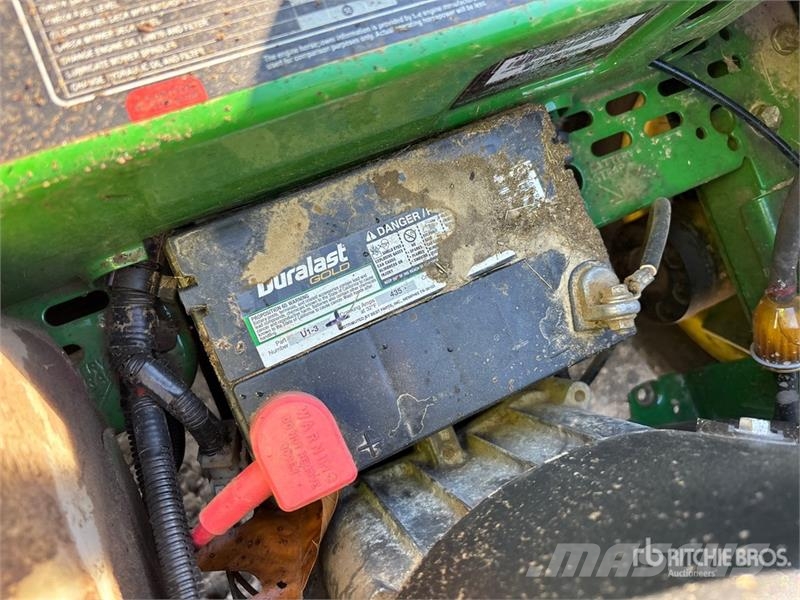 John Deere Z655 54HC Zero-Turn Lawn Mower Päältäajettavat ruohonleikkurit