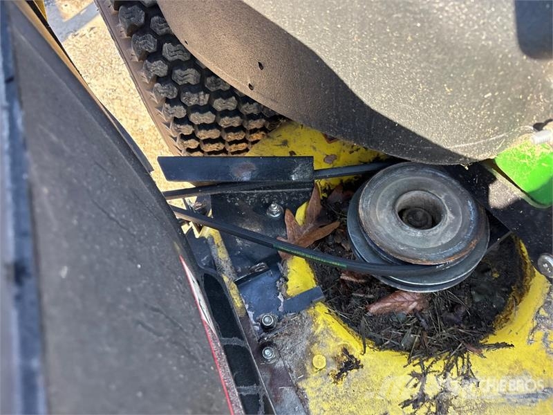 John Deere Z655 54HC Zero-Turn Lawn Mower Päältäajettavat ruohonleikkurit