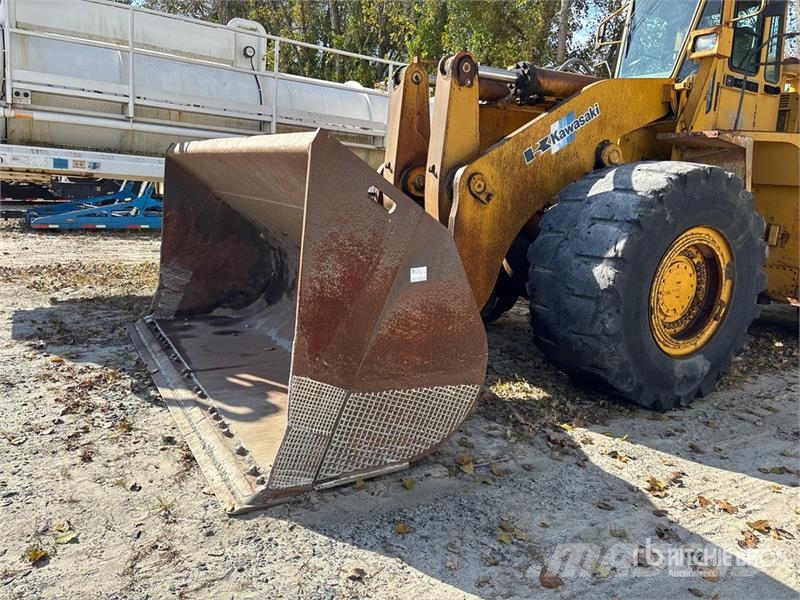 Kawasaki 115Z 3 Wheel Loader Pale gommate