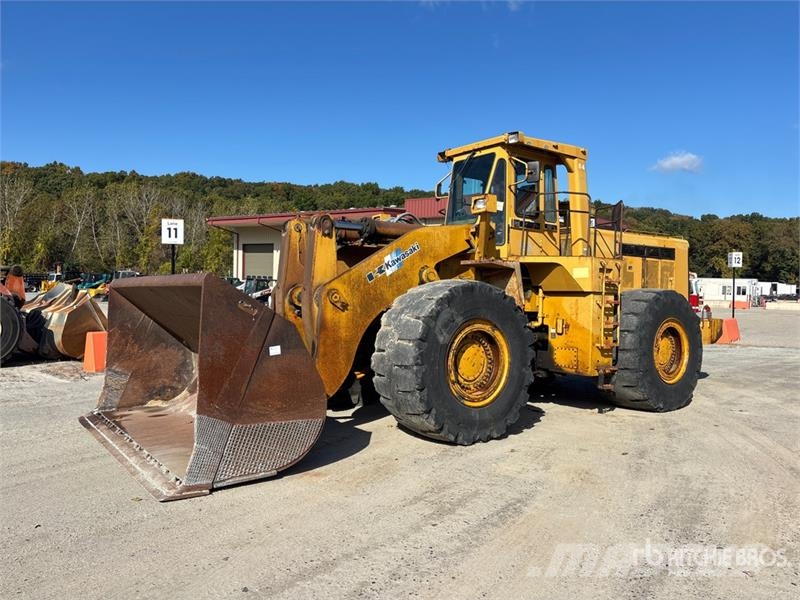 Kawasaki 115Z 3 Wheel Loader Pale gommate