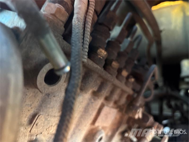Kawasaki 80ZV Wheel Loader (Inoperable) Колесни товарачи
