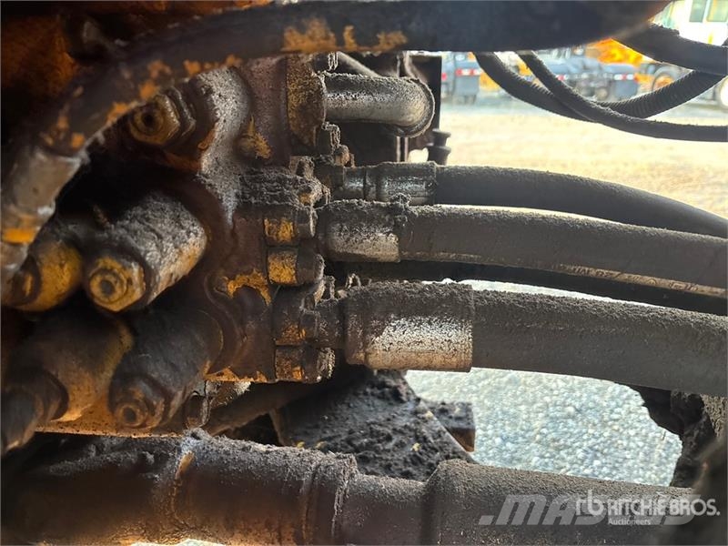 Kawasaki 80ZV Wheel Loader (Inoperable) Колесни товарачи