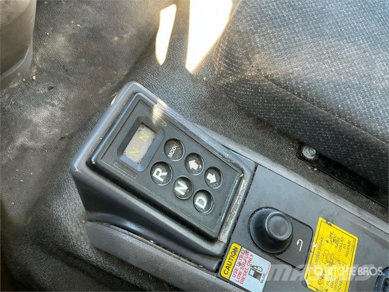 Kenworth K270 4x2 Van Truck 貨箱式卡車