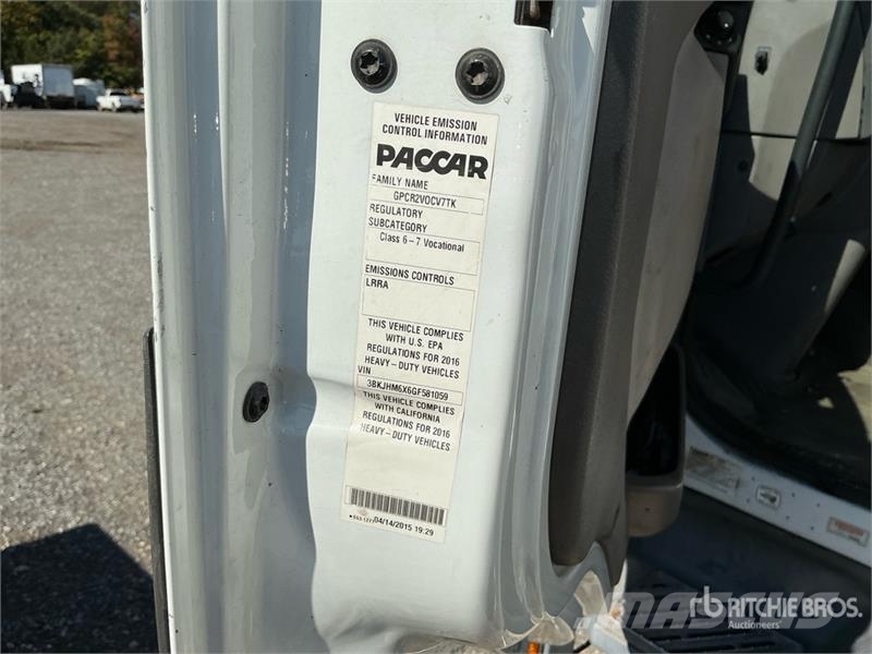 Kenworth K270 4x2 Van Truck 貨箱式卡車