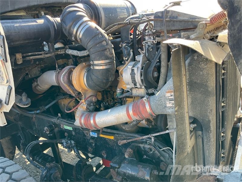 Kenworth Palfinger PK48000 BH Knuckle Boom on Kenworth T80 Crane trucks