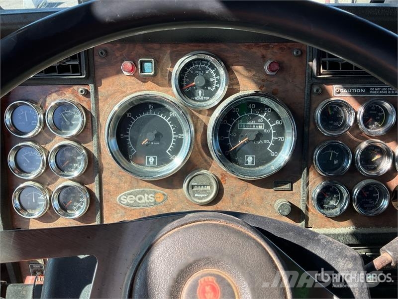 Kenworth PK48000 Knuckle Boom on Kenworth T800 10x4 Boom Tr Tovornjaki z žerjavom