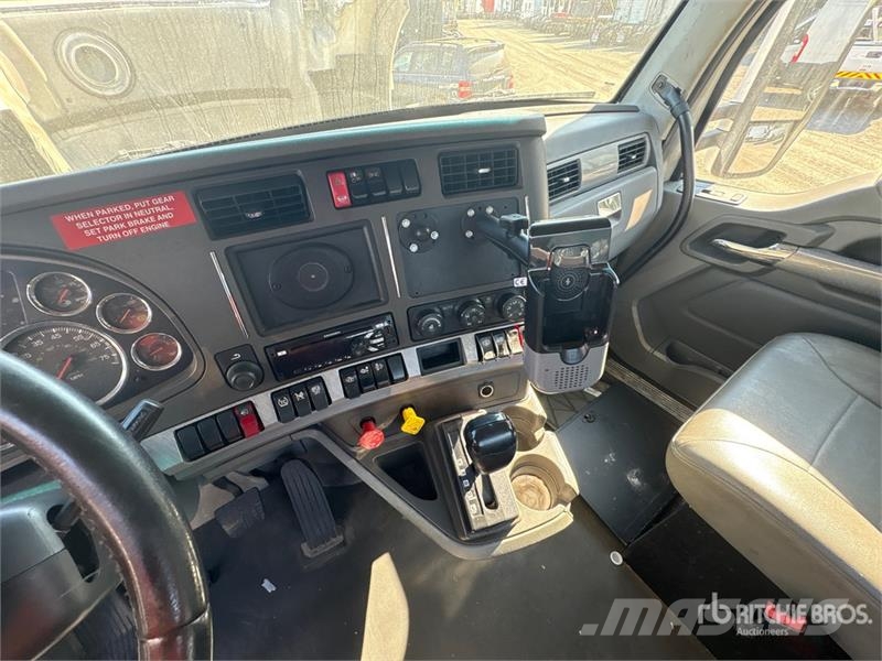 Kenworth T-680 4x2 S/A Day Cab Truck Tractor Sattelzugmaschinen