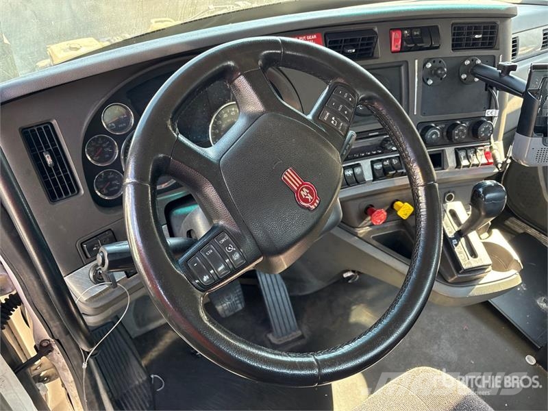 Kenworth T-680 4x2 S/A Day Cab Truck Tractor Sattelzugmaschinen