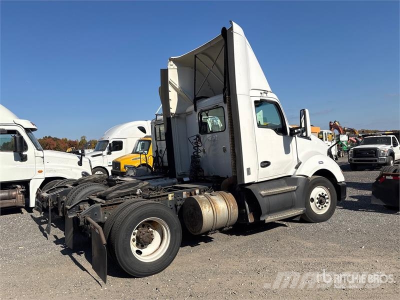 Kenworth T-680 4x2 S/A Day Cab Truck Tractor Sattelzugmaschinen