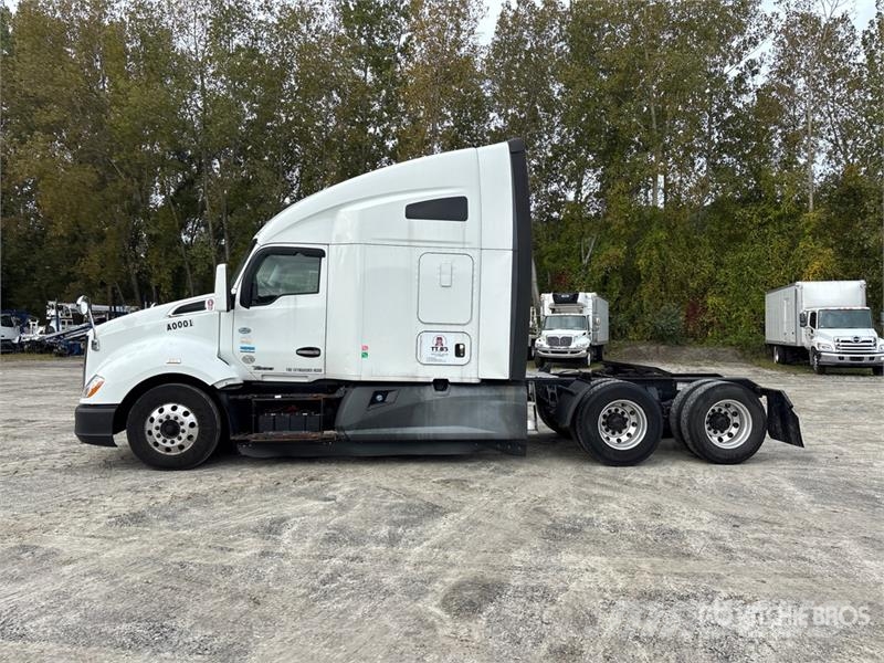 Kenworth T-680 6x4 T/A Day Cab Truck Tractor Trekkers