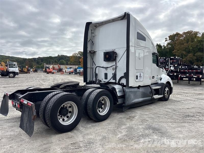 Kenworth T-680 6x4 T/A Day Cab Truck Tractor Trekkers