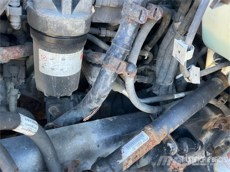 Kenworth T270 貨箱式卡車