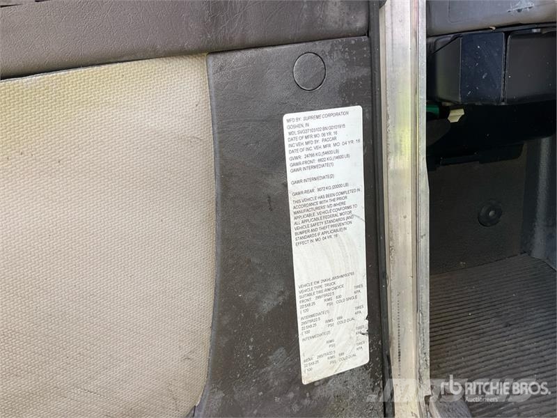 Kenworth T300 Kühlkoffer