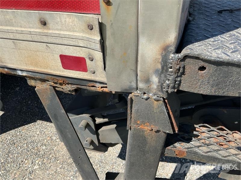 Kenworth T300 Kühlkoffer