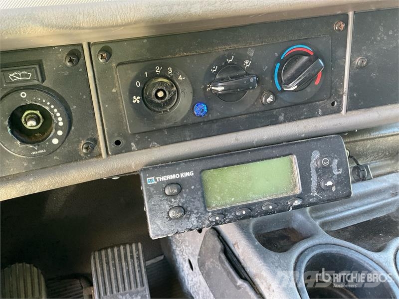 Kenworth T300 Kühlkoffer