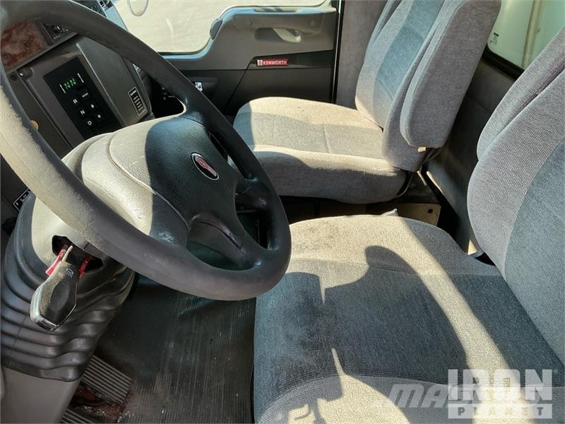 Kenworth T300 شاحنات بدرجة حرارة قابلة للضبط
