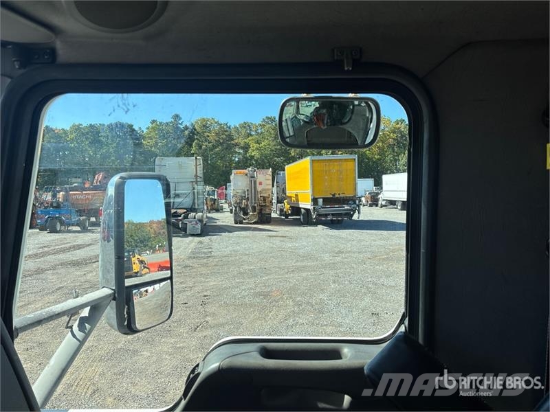 Kenworth T370 Kühlkoffer