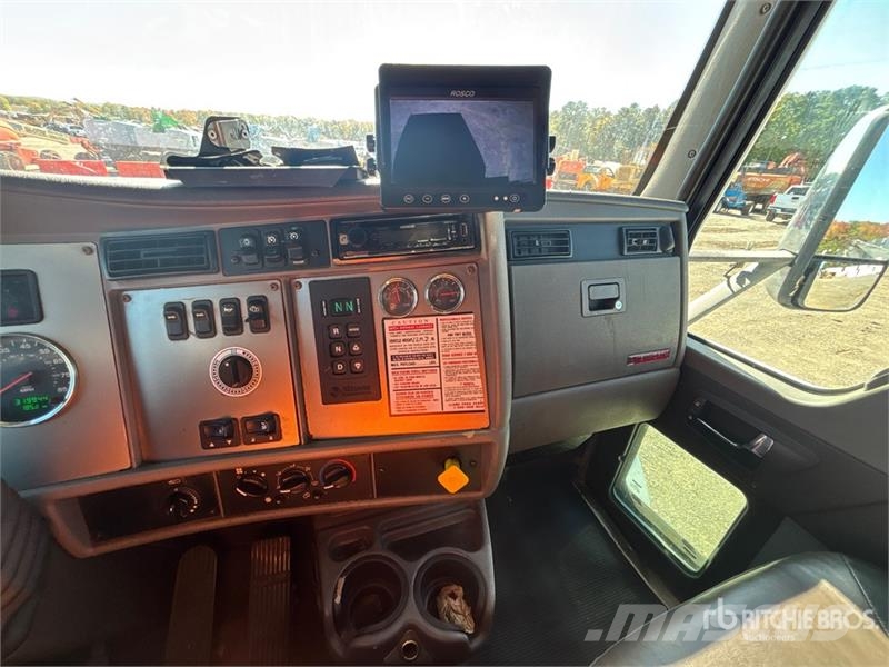 Kenworth T370 Kühlkoffer