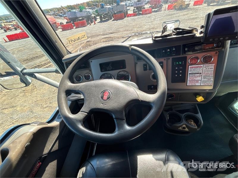 Kenworth T370 Kühlkoffer