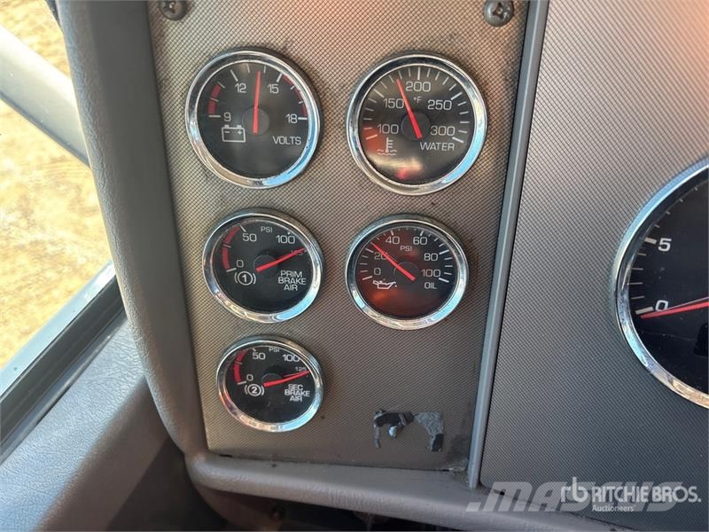 Kenworth T370 Kühlkoffer