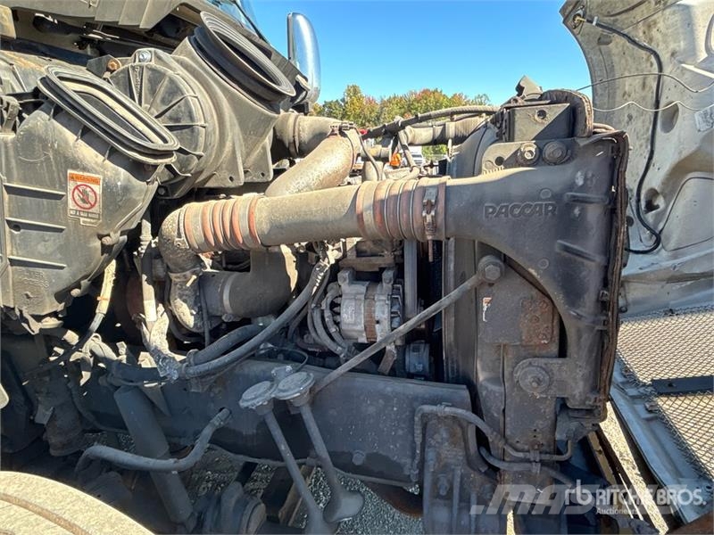 Kenworth T370 Kühlkoffer