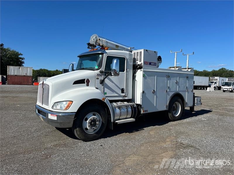 Kenworth T370 4x2 Service Truck Municipal / general purpose vehicles