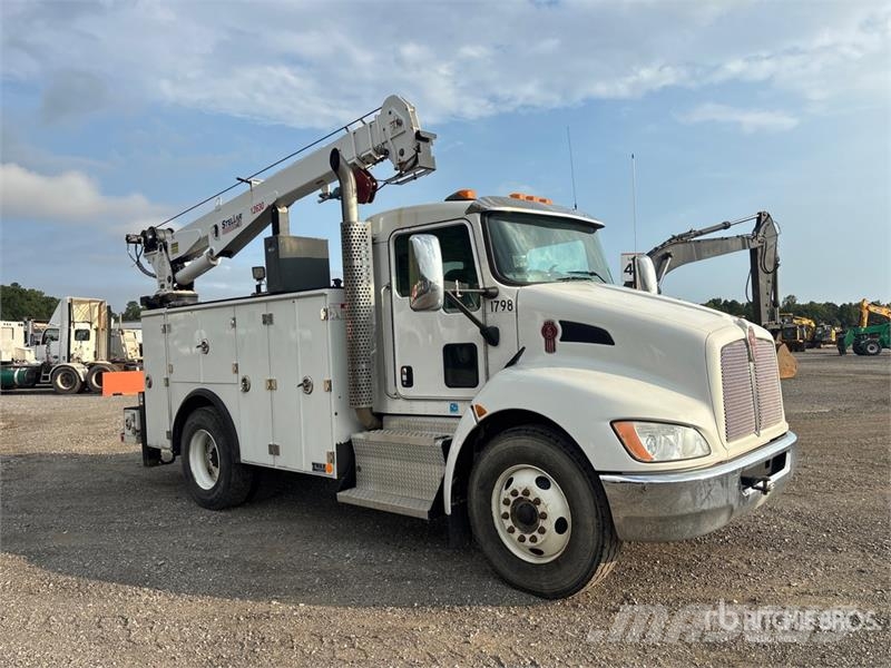Kenworth T370 4x2 Service Truck Municipal / general purpose vehicles