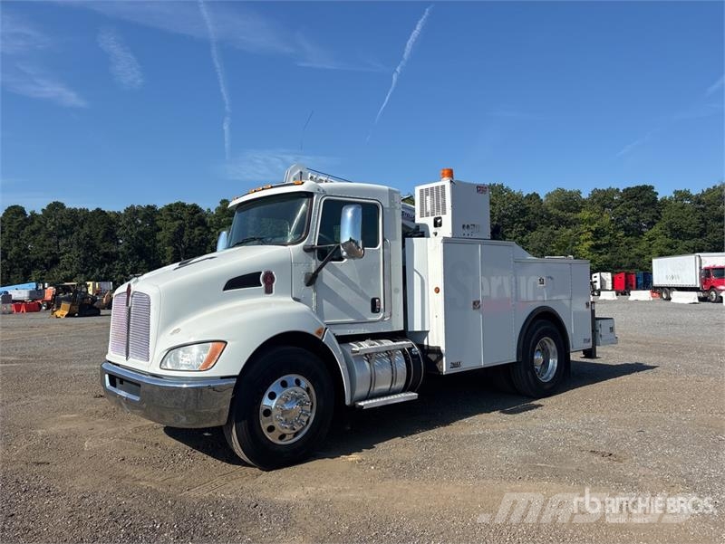 Kenworth T370 4x2 Service Truck Tienhoitoautot