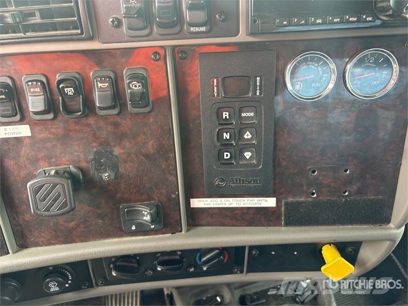 Kenworth T370 4x2 Service Truck (Inoperable) Camions et véhicules municipaux
