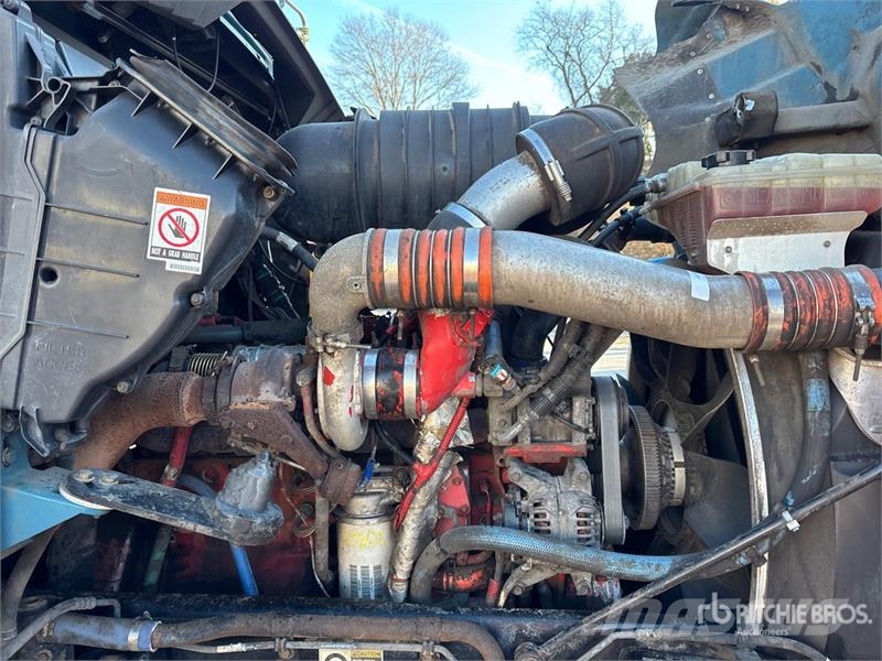 Kenworth T440 6x4 Rear Loader Waste Collection Truck Atkritumu izvešanas transports