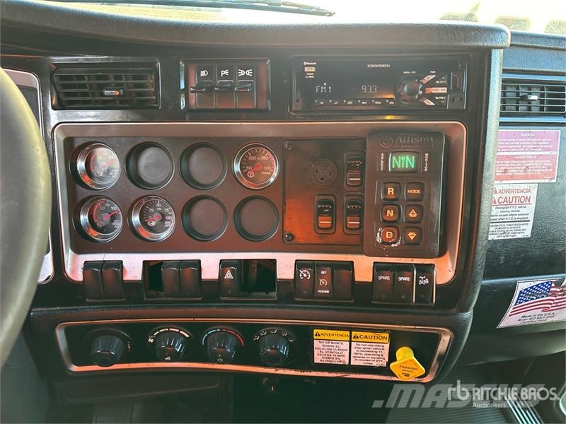 Kenworth T440 6x4 Rear Loader Waste Collection Truck Atkritumu izvešanas transports