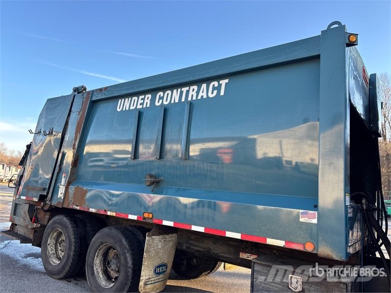 Kenworth T440 6x4 Rear Loader Waste Collection Truck Atkritumu izvešanas transports