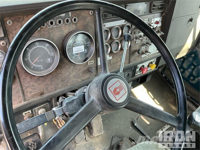 Kenworth T600 VIT 6x4 Rollback Truck Vlečna vozila za tovornjake