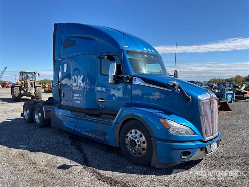 Kenworth T680 Tractor Units