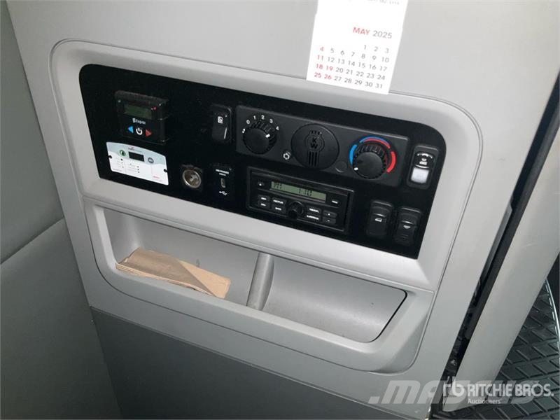 Kenworth T680 Tractor Units