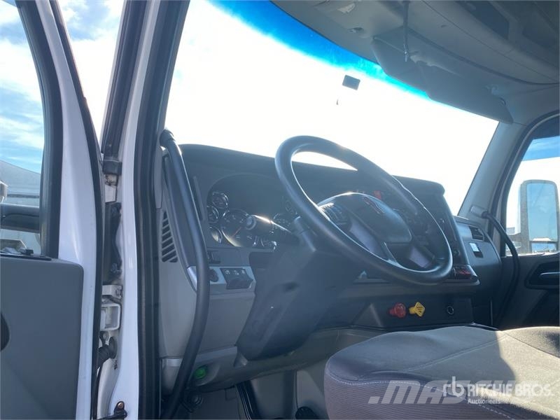 Kenworth T680 Prime Movers