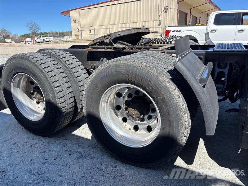 Kenworth T680 Vlačilci