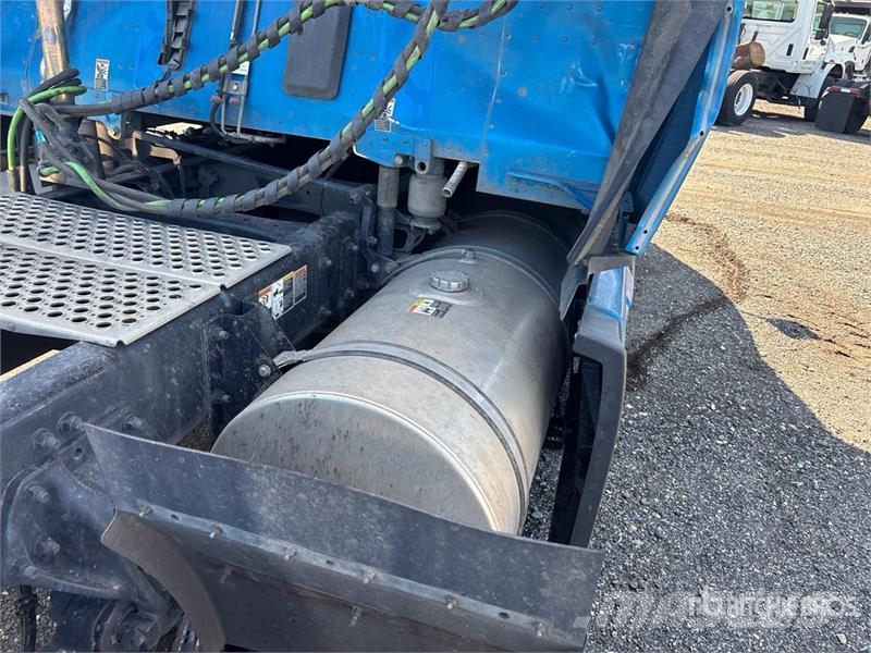 Kenworth T680 Tractor Units