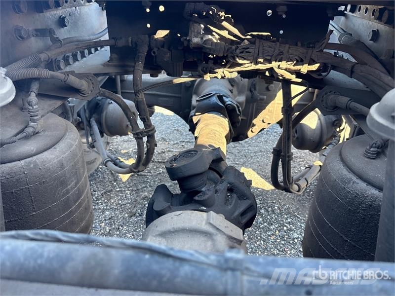 Kenworth T680 Tractor Units
