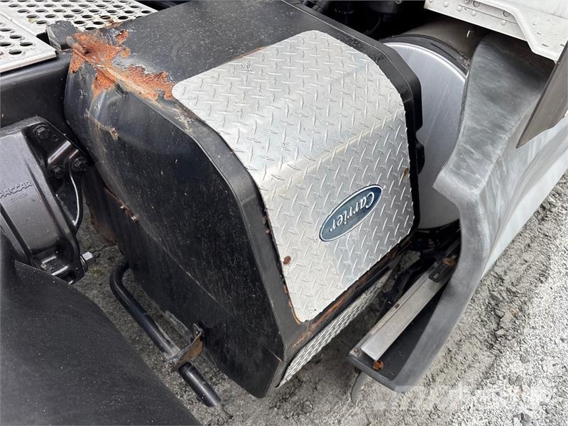 Kenworth T680 中古トラクターヘッド | トレーラーヘッド