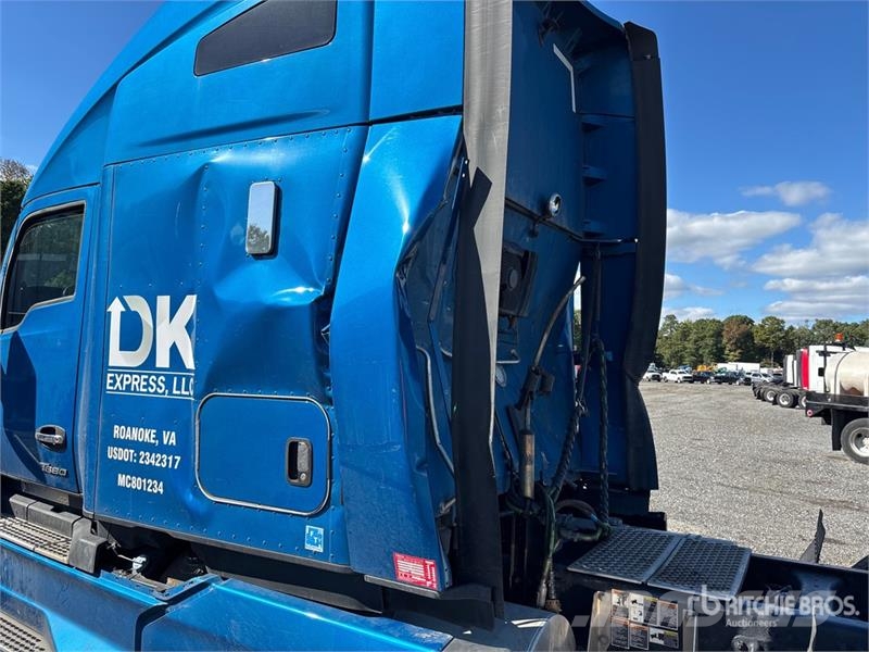 Kenworth T680 Tractor Units
