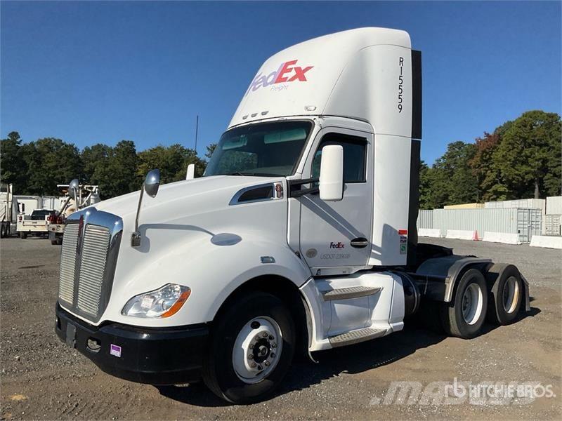 Kenworth T680 6x4 T/A Day Cab Truck Tractor Prime Movers