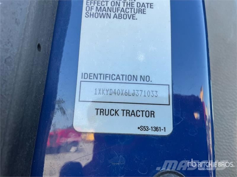 Kenworth T680 6x4 T/A Day Cab Truck Tractor Vilcēji