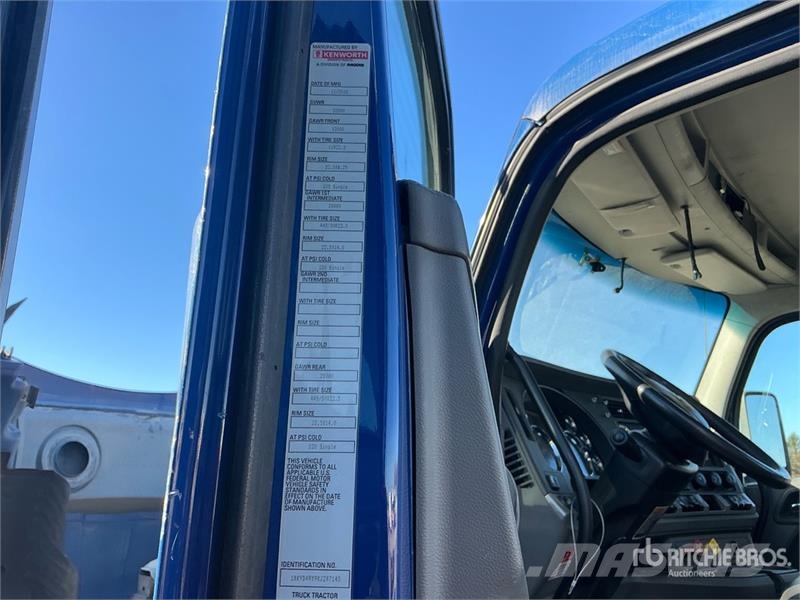Kenworth T680 6x4 T/A Day Cab Truck Tractor Vilcēji