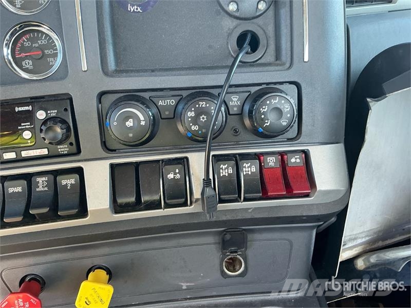 Kenworth T680 6x4 T/A Day Cab Truck Tractor Naudoti vilkikai