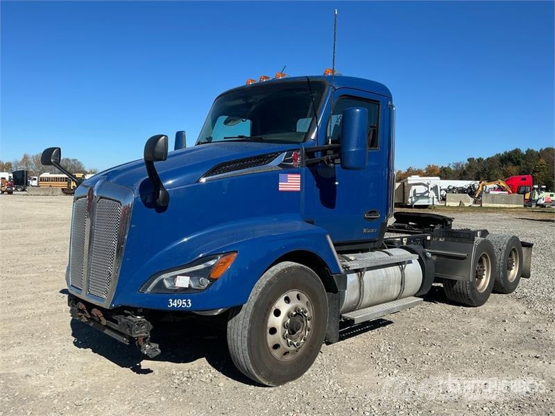 Kenworth T680 6x4 T/A Day Cab Truck Tractor Naudoti vilkikai