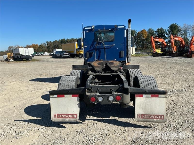 Kenworth T680 6x4 T/A Day Cab Truck Tractor Naudoti vilkikai