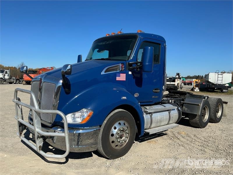 Kenworth T680 6x4 T/A Day Cab Truck Tractor Naudoti vilkikai