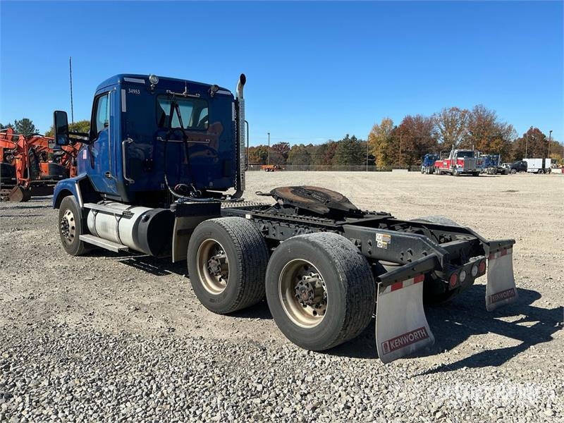 Kenworth T680 6x4 T/A Day Cab Truck Tractor Naudoti vilkikai