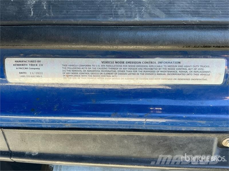 Kenworth T680 6x4 T/A Day Cab Truck Tractor Naudoti vilkikai